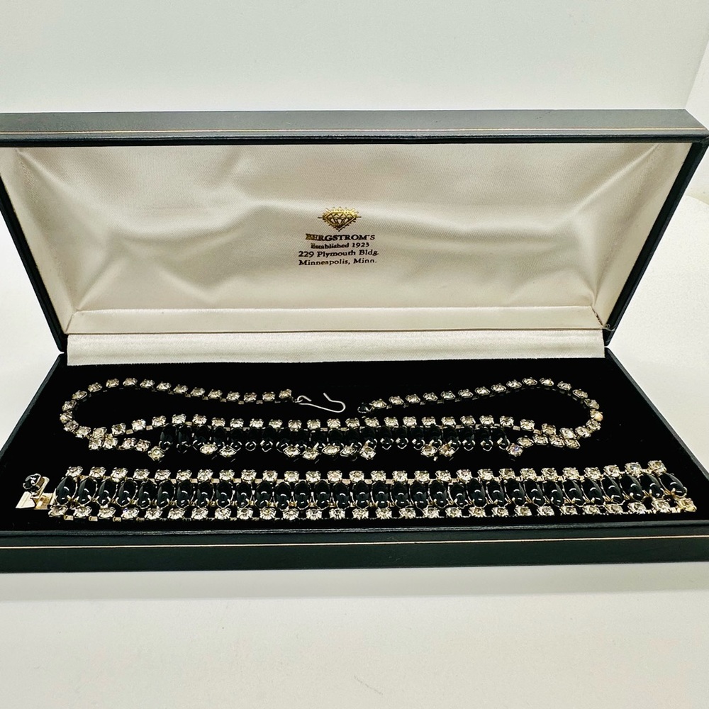 Vintage Black Rhinestone Necklace Demi Set